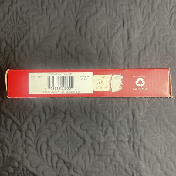 International Silver Company Christmas Holiday Cheer 4pc Spreader Set Santa NEW - Picture 10 of 10